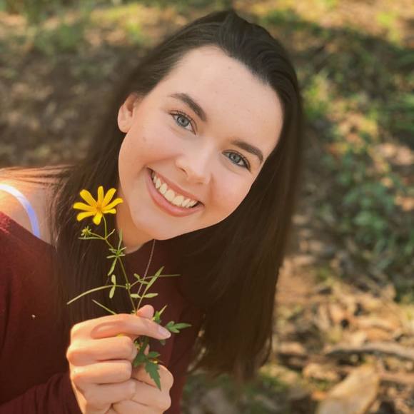 Meet your Posher, Kimberly - Picture 1 of 1